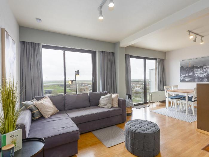 Apartment on the 8th floor with terrace