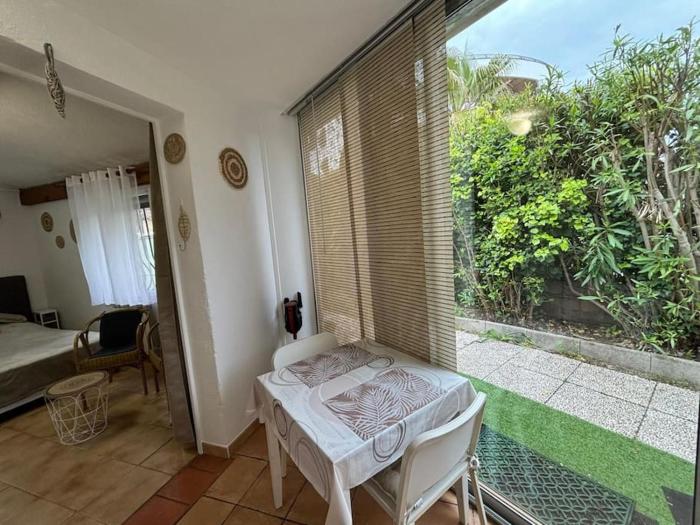 Studio & Port Fréjus wifi