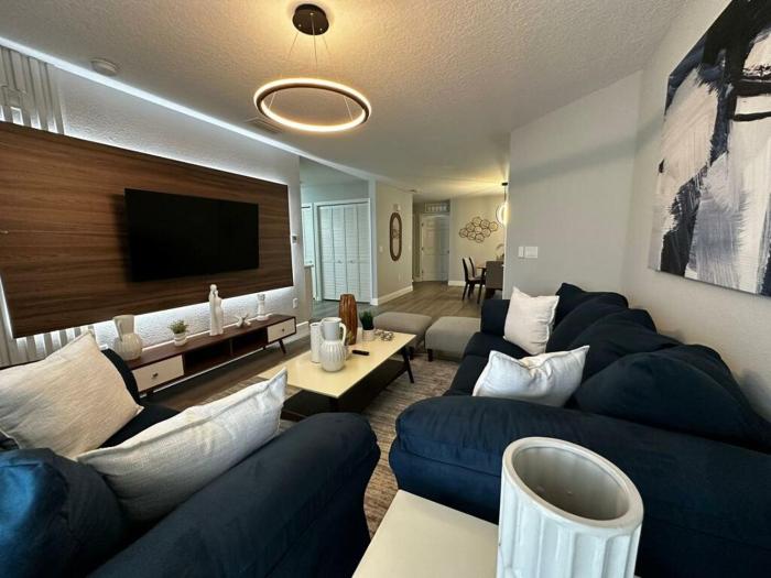 Cozy apartment near Disney with 3 bedrooms 58