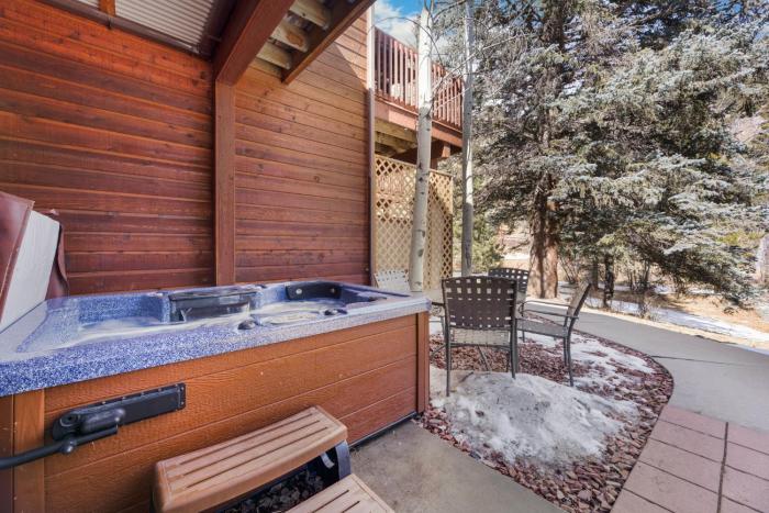 Bugle Pointe A16 by Estes Park Condos