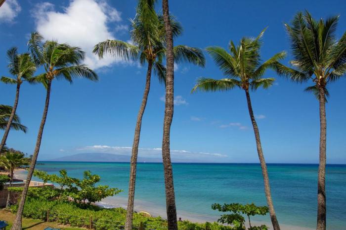 Oceanfront corner unit w ac! sk215- Sullivan