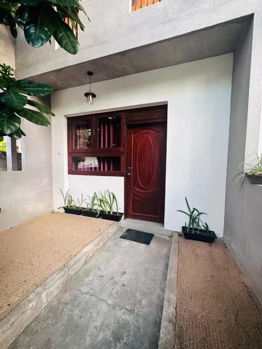 Sera 86 Airport Transit Stay