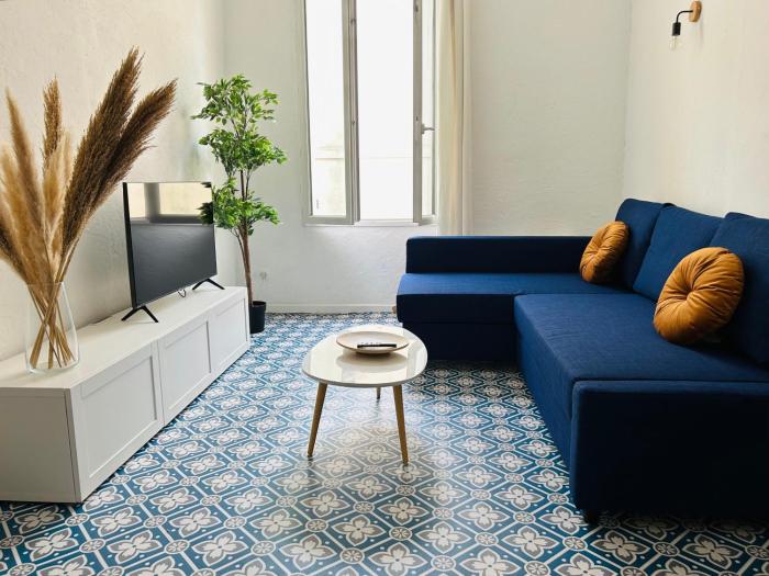 LAixalté - T2, Vieille Ville