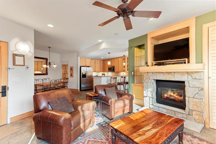 Park Avenue Lofts 210 by Great Western Lodging