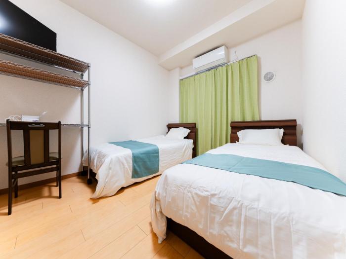 ShinjukuShin-Okubo Sta 2min walkKabukicho 5 min