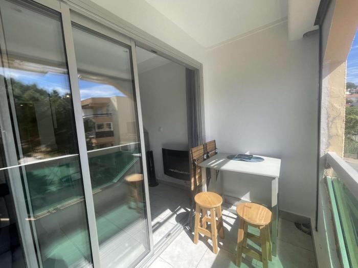 Studio bord de mer La Favière avec parking privatif - FR-1-308-196