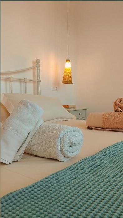 Traditional suites in Chora Kythnos #7