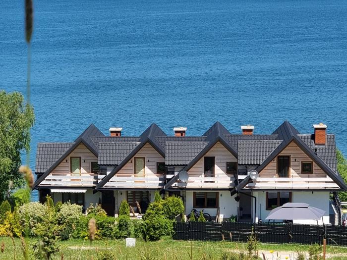 Apartament z kominkiem nad Jeziorem Czorsztyńskim