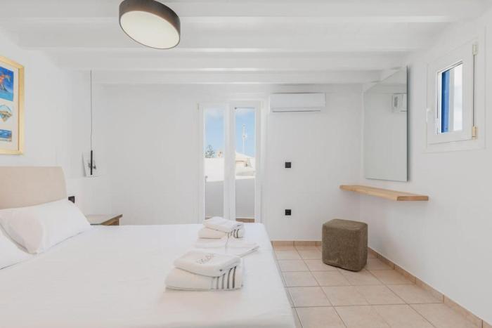 Ikade Mykonos Down Town