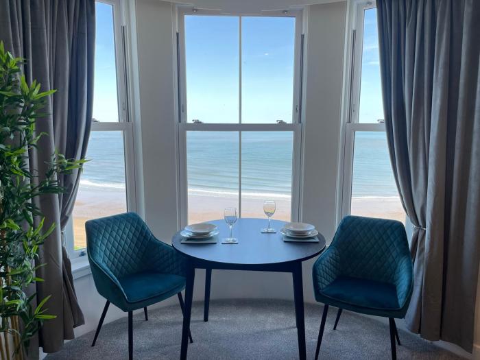The Marlborough Sea View Holiday Apartments