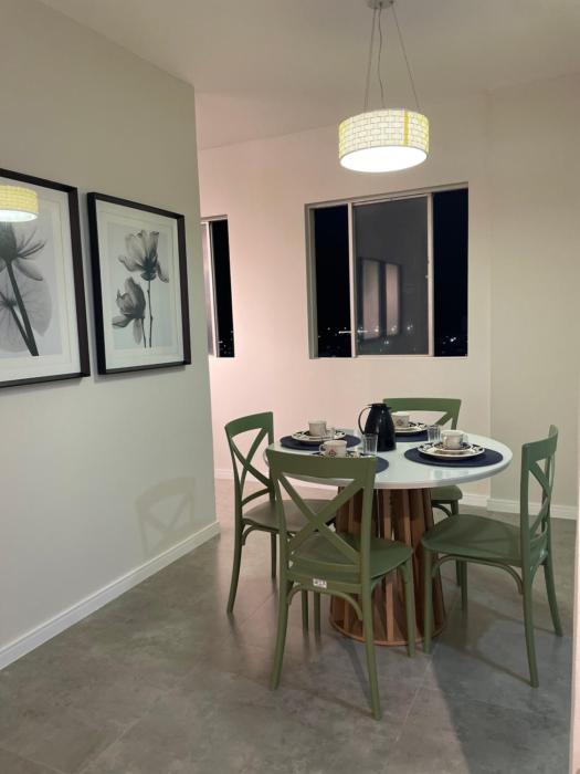 Apartamento na Batista Campos 02 quartos