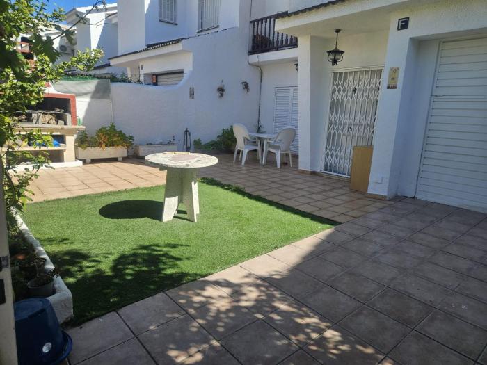 casa en la playa barbacoa garaje
