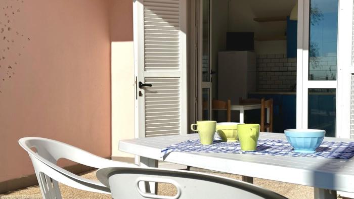 Palme 8 - Marcelli, trilocale con giardino privato, Residence Le Palme