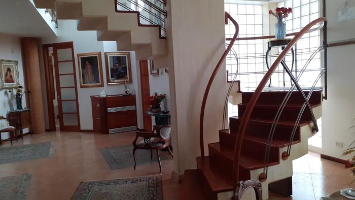 Luxury Palace Di Bitonto