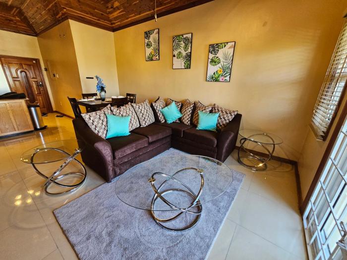 Pearls of Liguanea Oasis