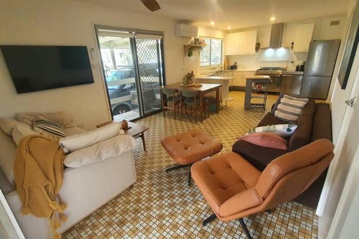 Retro Woolamai Beach House