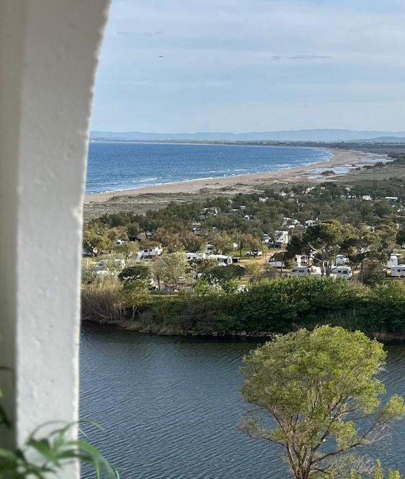 WELCS ESTUDIO 131 EMP cerca del mar