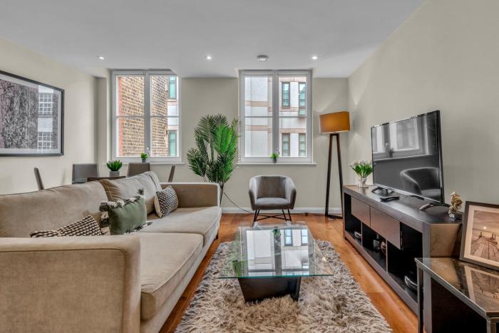 MySquare One Bedroom Apartment Holborn in Chancery Lane