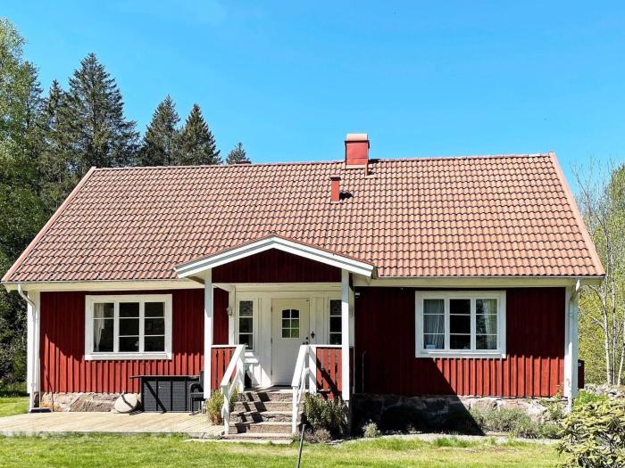 5 person holiday home in Hallabro-By Traum