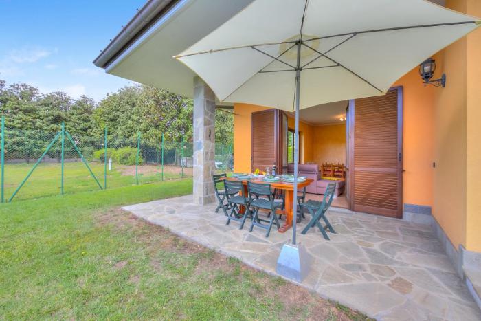 Il Sole Di Mirasole Garden House in Leggiuno - Happy Rentals