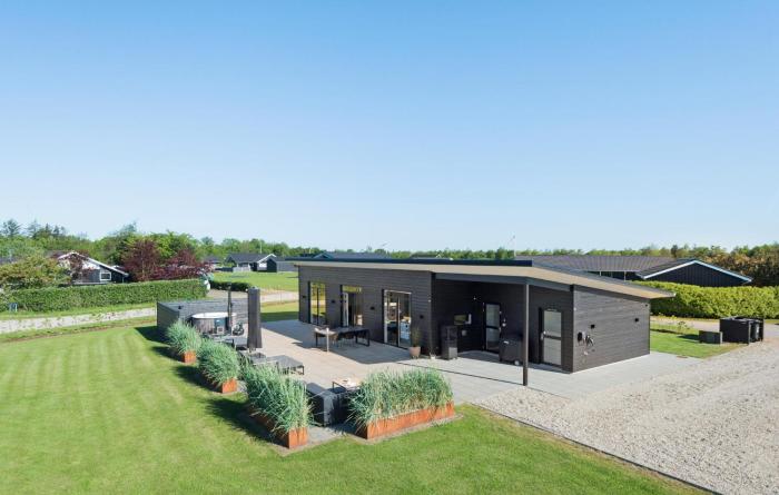 Pet Friendly Home In Hemmet With Wifi