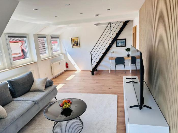 FeWo für 6 Personen WLAN Balkon Parken Stilvoll