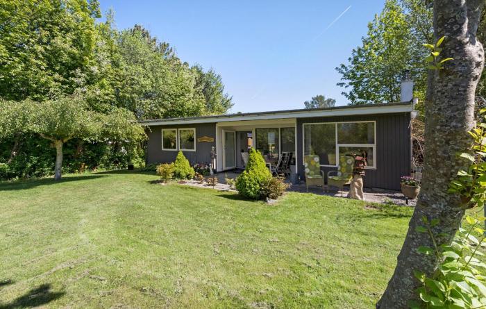 2 Bedroom Beautiful Home In Jægerspris