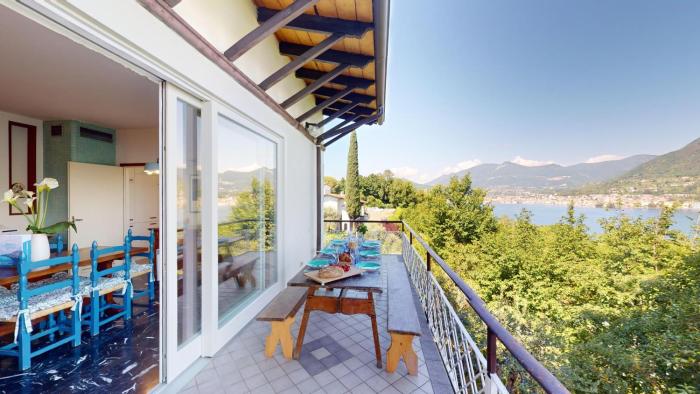 Villa Elvira wonderful view- BGL