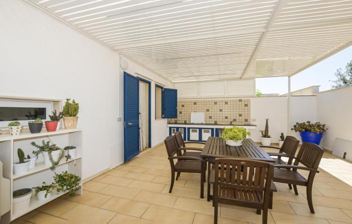 3 Bedroom Amazing Home In Marina Di Ragussa
