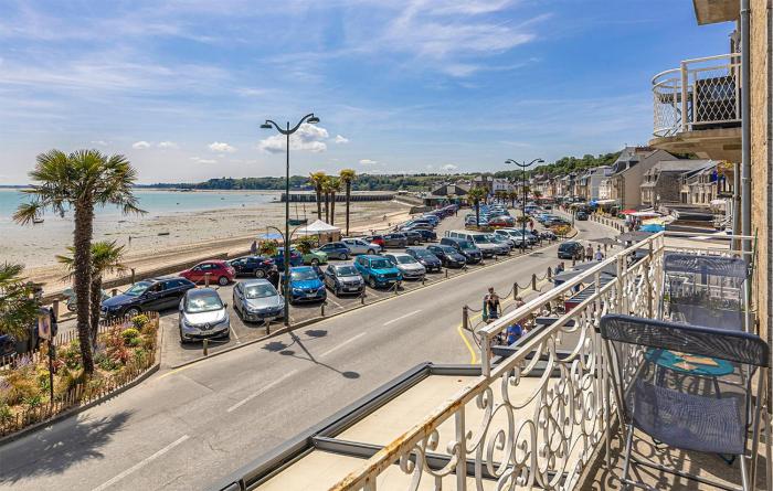 Beautiful Apartment In Cancale