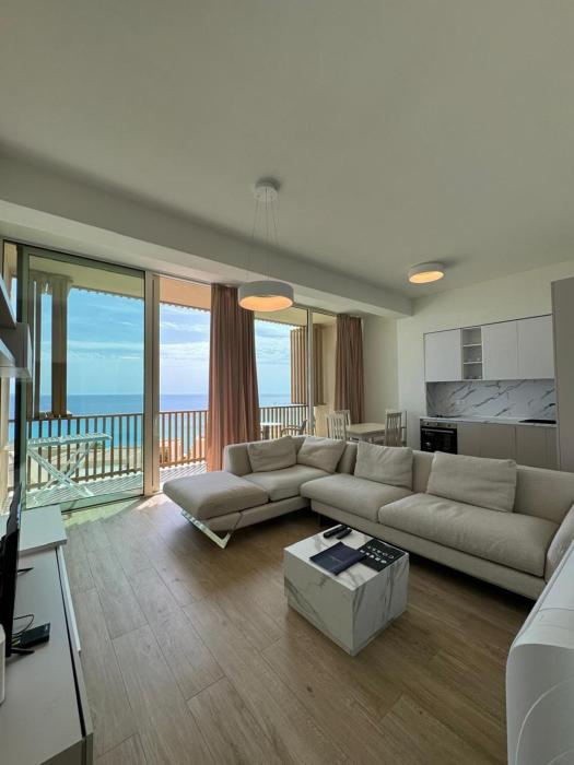 Palase Four C apartment 110-D GC