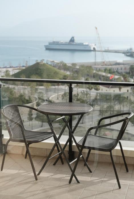City Seaview Apartment by Vlora Office