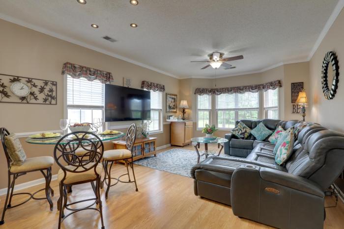 Golf Getaway with Pool Access in Myrtle Beach!