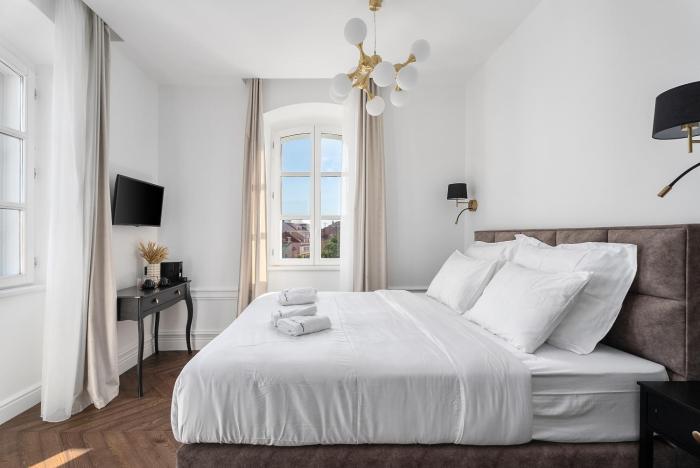 1881 - Heritage rooms