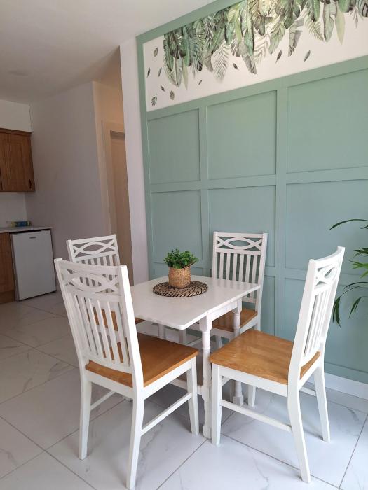 SANDYS SHORE APARTMENT