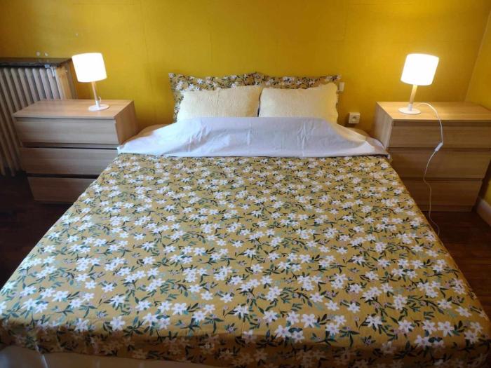 1 ChambrePrivée 1 à 2 Voyageurs,Toilette et CuisinePartagée,1 PrivateRoom 1 at 2 Guests Shared Kitchen and Toilet