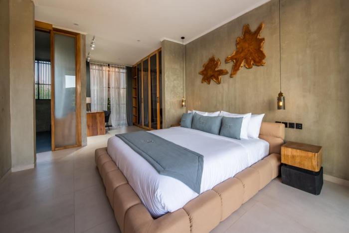 Luxury villa GoldenSun Canggu
