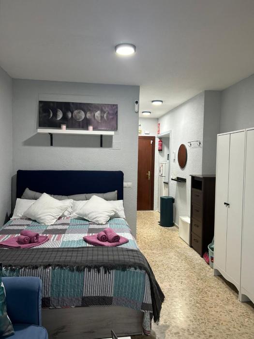 Apartamento ANSON, Torremolinos centro, Luminoso y Moderno