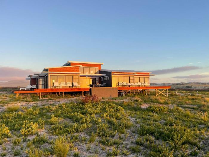 Walkerbay Dunes Lodge