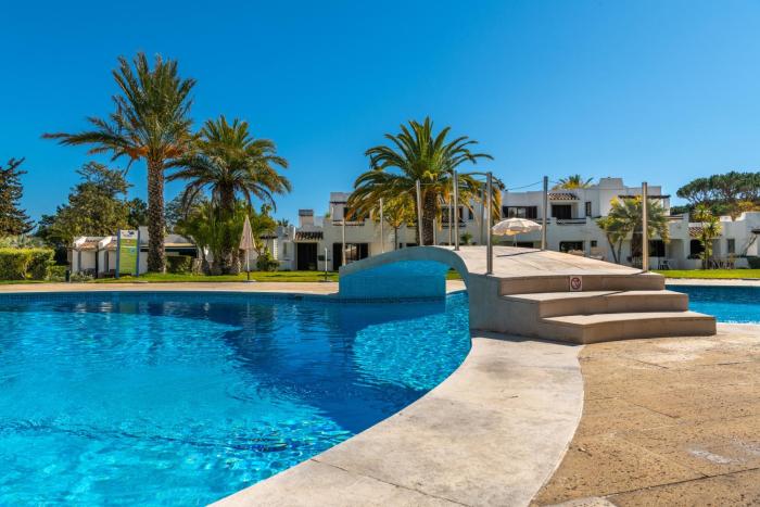 Albufeira Balaia Golf Vilage 6 With Pool by Homing