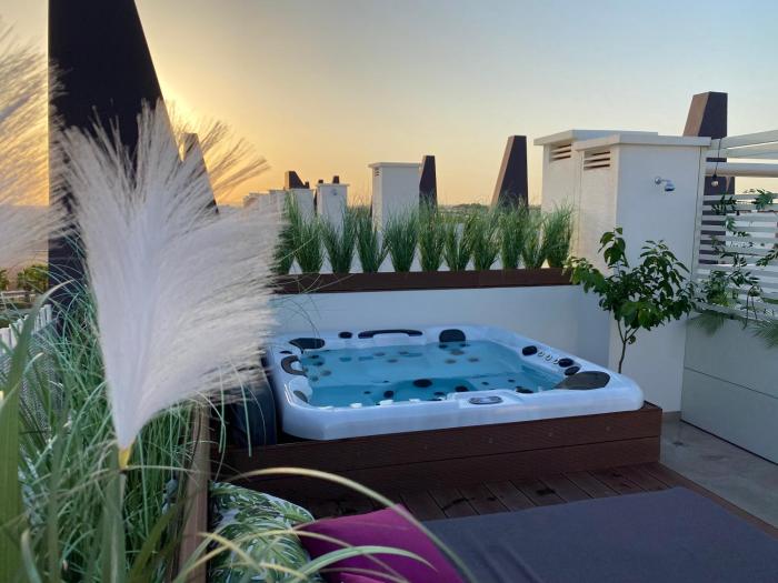 BiancaBeach317 apartament z prywatnym jacuzzi 200m od plaży