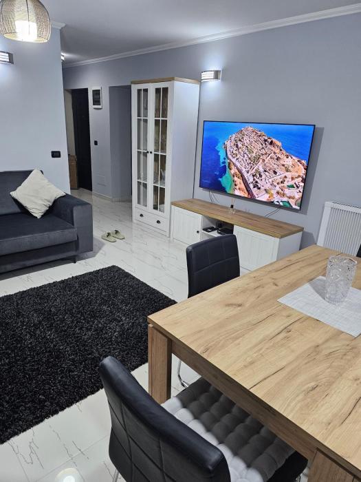 Edis Apartments-Cozy stay in the center