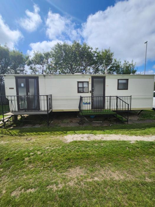 Fantasy Island Promenade 513 4 Berth