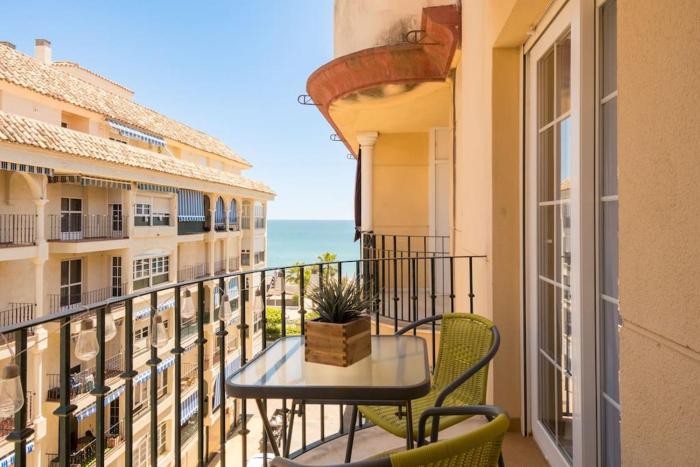 Coastal Chic Centro Estepona