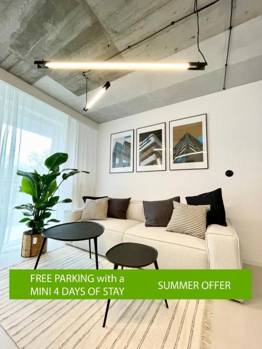 Premium Loft Apartments-City Center Parking by Urban Escape