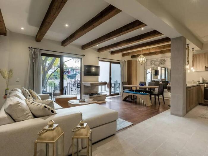 Luxury 2BR Condo AC Near Rosewood 3 min walk