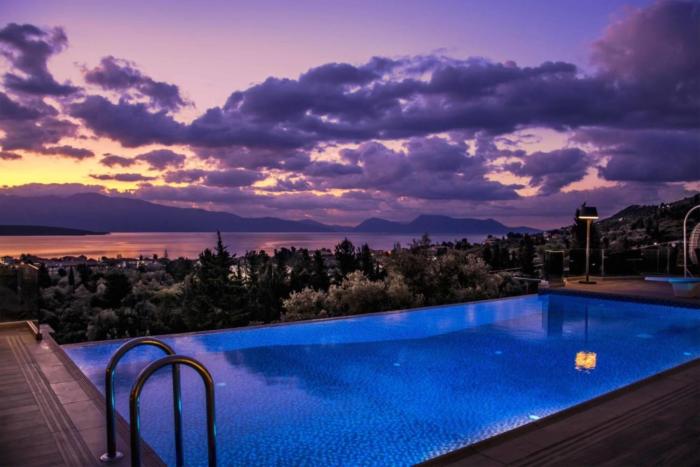 Greece Holidays Villas Rental