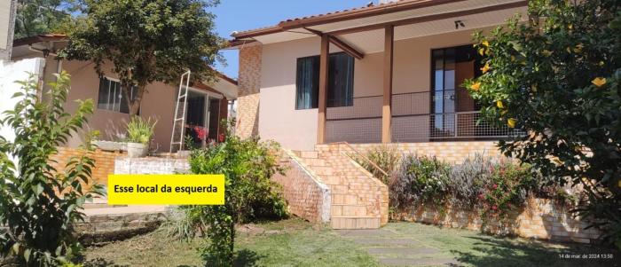 Casa centro 1 qto ao lado Unimed