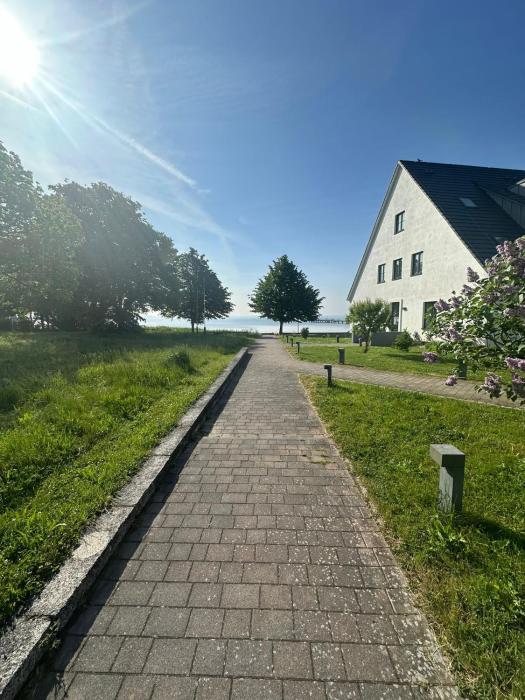 App 14 Entspannen im Wellengang!