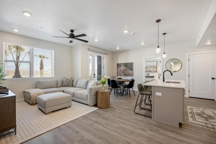 Blue Sky Oasis condo